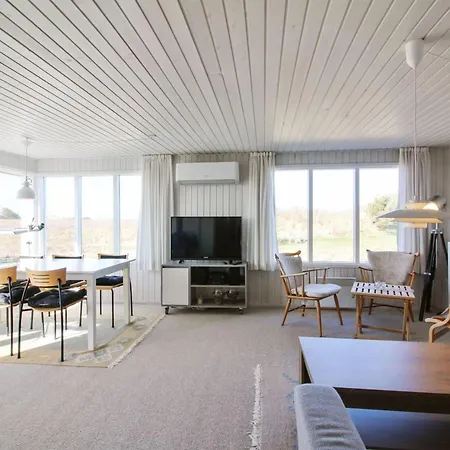 Dom wakacyjny Steffenie - 400m From The Sea By Interhome *